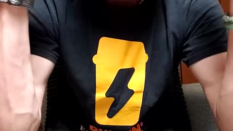 prettysolidd7 online show from 01.31.25