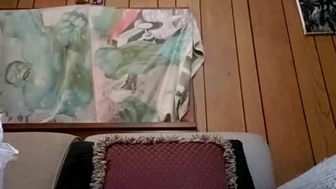 prettysolidd7 online show from 02.05.25