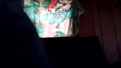 prettysolidd7 online show from 02.17.25