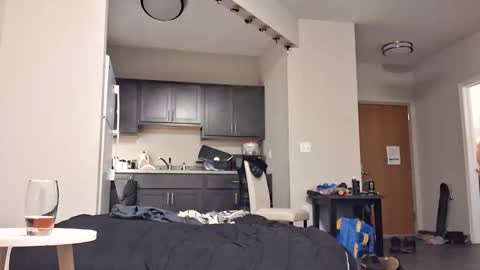 prettysolidd7 online show from 09.28.25