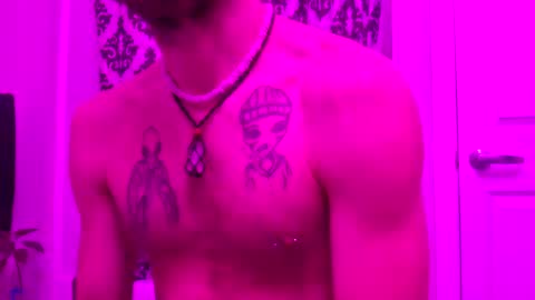 prettysolidd7 online show from 10.01.25