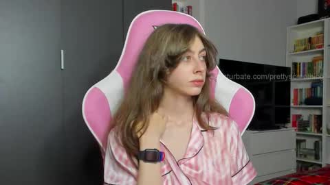 Sophie  next stream will be at Monday  i will wait you guys  online show from 10.24.25