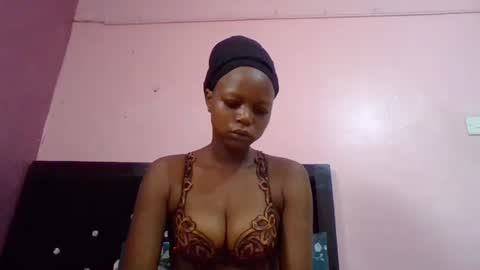 Snapshot of prettywendy21 chatting on 09.22.25 prettywendy21 online show from 09.22.25