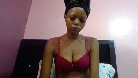 Snapshot of prettywendy21 chatting on 02.16.26 prettywendy21 online show from 02.16.26