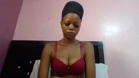 Snapshot of prettywendy21 chatting on 02.25.26 prettywendy21 online show from 02.25.26