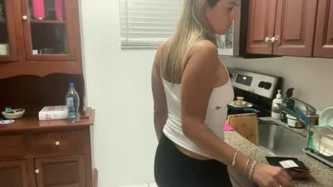 prettyyykittyyy22 online show from 02.11.26