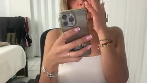 prettyyykittyyy22 online show from 04.24.26