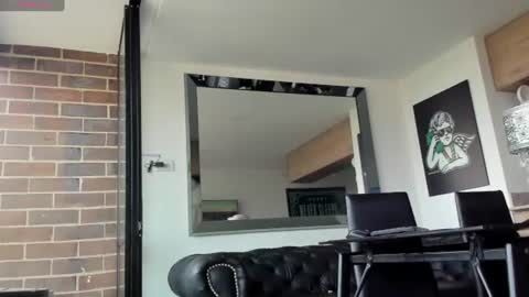 Snapshot of pretur_crubaa chatting on 06.18.26 PRETUR online show from 06.18.26