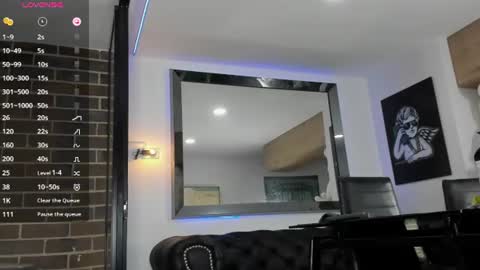 Snapshot of pretur_crubaa chatting on 06.21.26 PRETUR online show from 06.21.26
