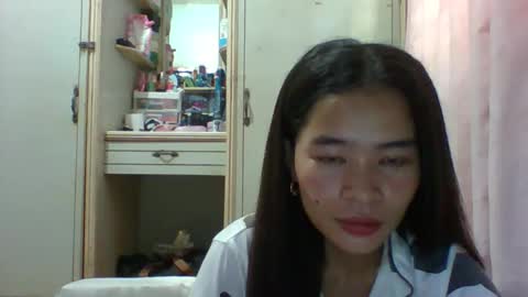Snapshot of prety784828 chatting on 05.14.26 prety784828 online show from 05.14.26