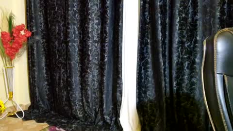 priceless_sexy online show from 03.05.25