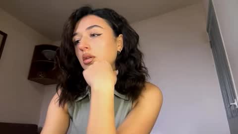 Snapshot of pricillalivsey chatting on 12.02.25 Sofi online show from 12.02.25