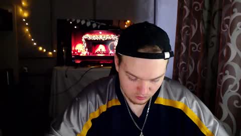 Snapshot of princ4real chatting on 02.18.25 prince online show from 02.18.25