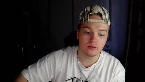 Snapshot of princ4real chatting on 03.05.25 prince online show from 03.05.25