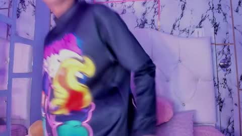 Snapshot of prince_apolo chatting on 12.03.25 Apolo online show from 12.03.25