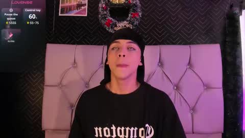 Snapshot of prince_apolo chatting on 12.16.25 Apolo online show from 12.16.25