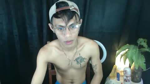 Snapshot of prince_gray69 chatting on 10.06.25 Prince online show from 10.06.25