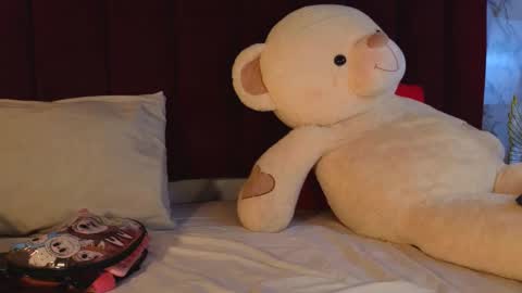 PRINCEPOPPY  online show from 11.06.25