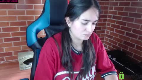 Snapshot of princesa_leia_zathur chatting on 06.04.26 Leia online show from 06.04.26
