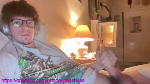 Peaches online show from 02.17.26