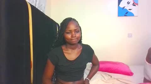 Snapshot of princess_bee1 chatting on 11.29.25 princess online show from 11.29.25