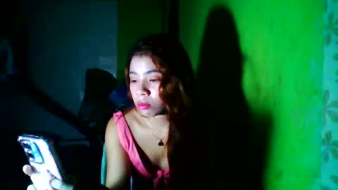 Snapshot of princess_dayang chatting on 10.21.25 Dayang online show from 10.21.25