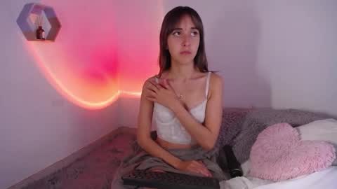 Snapshot of princess_emily69 chatting on 09.22.25 Emily online show from 09.22.25