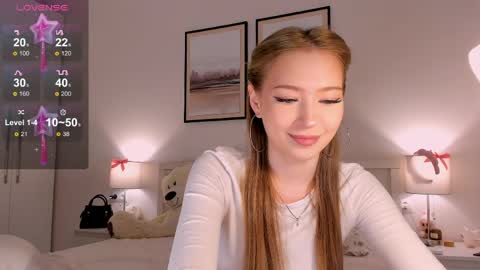 Princess Diana online show from 05.18.26