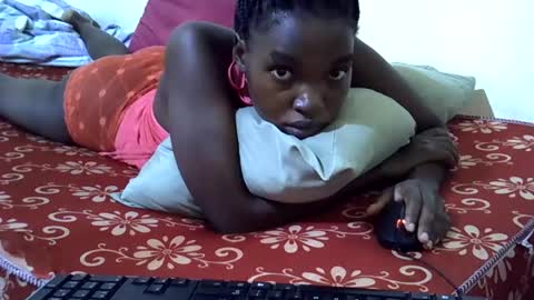 Snapshot of princess_scovia chatting on 06.18.26 princess_scovia online show from 06.18.26