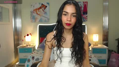 princess_skinny18 online show from 04.17.26