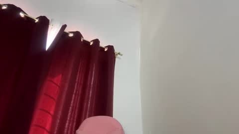 princessaliana online show from 01.20.25