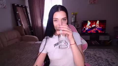 princessamira1 online show from 07.08.26