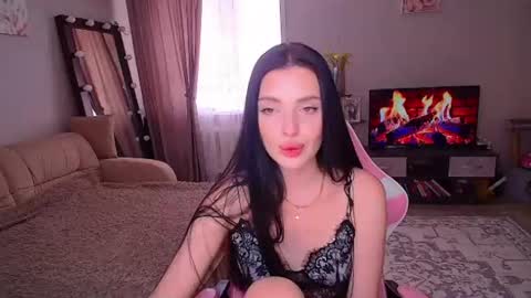 princessamira1 online show from 07.10.26