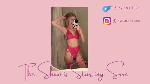 Snapshot of princesskyliexx chatting on 09.19.25 Kylie online show from 09.19.25