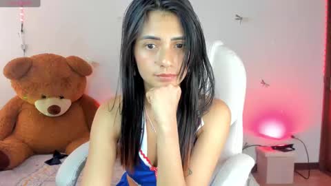 princessluna_14 online show from 09.30.25