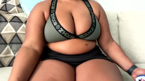 princesssoph_1 online show from 02.26.25