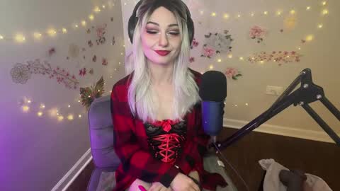Snapshot of princessstarrxxx chatting on 05.04.26 Starr online show from 05.04.26