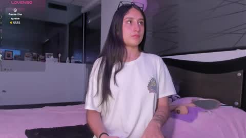 Valentina online show from 04.17.26