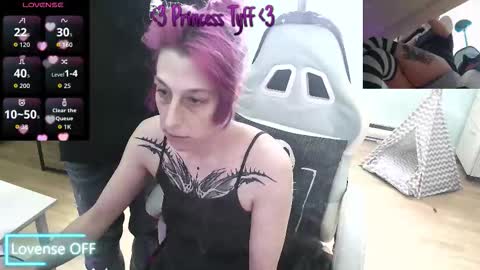 Snapshot of princesstyff chatting on 03.15.26 Tyff et Blast online show from 03.15.26