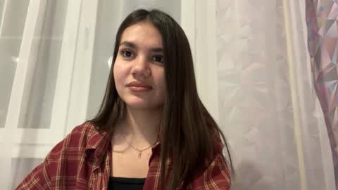 Snapshot of priscilaflores chatting on 10.28.25 Kalie online show from 10.28.25