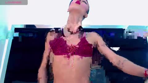 priscilarainbow online show from 05.05.26