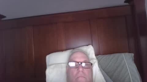 Snapshot of prisnaw chatting on 02.23.25 prisnaw online show from 02.23.25