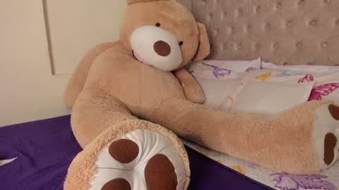 Profana Red online show from 01.31.25