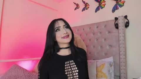 Profana Red online show from 02.21.25