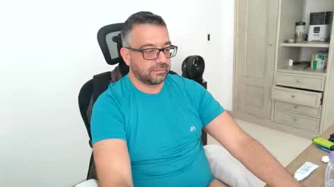 Professional manBD online show from 10.25.25