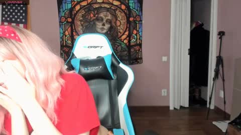 Di online show from 04.21.26