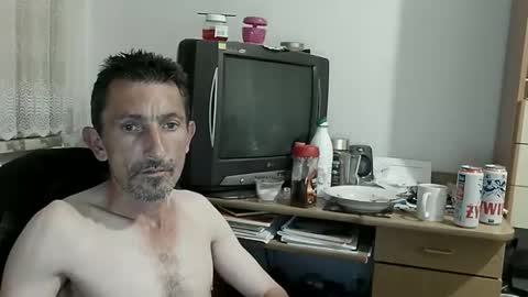 Snapshot of prosexualny chatting on 09.21.25 Mariusz online show from 09.21.25