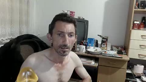 Snapshot of prosexualny chatting on 10.09.25 Mariusz online show from 10.09.25