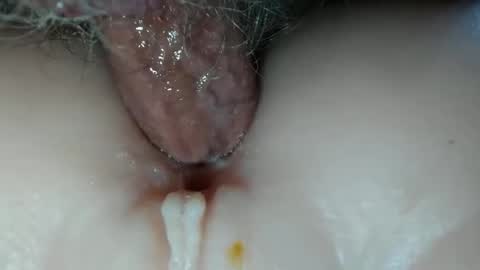 Snapshot of protecbuzz chatting on 12.05.24 needtocum online show from 12.05.24