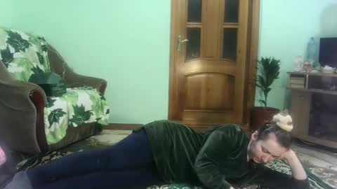 proud sweet 21 online show from 12.04.24